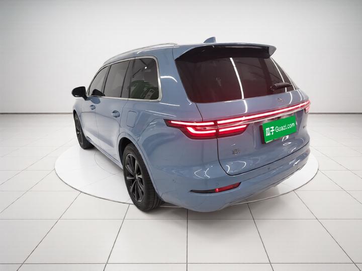 Li Auto ONE 2021 EREV 6-Seater photo 4