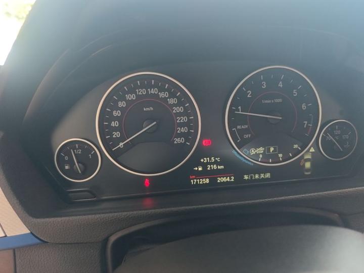 3 Series 2018 320i M Sport Package photo 7