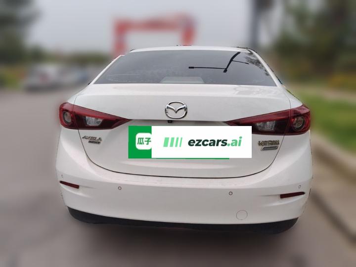 3 Axela 2016 Sedan 1.5L AT Luxury photo 5