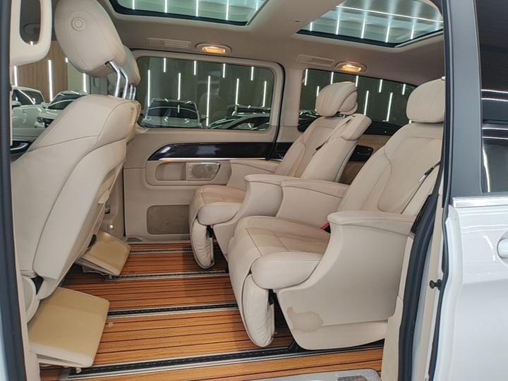 V-Class 2017 V 260 L Premium Extended photo 4
