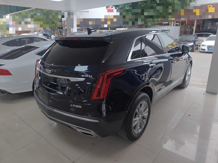 XT5 2021 28T Luxury photo 4