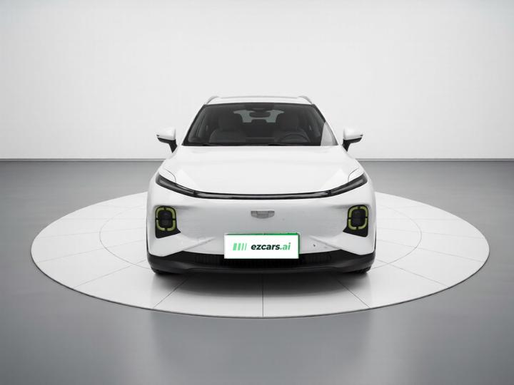 E Firefly 2022 401KM 4-Seater photo 2