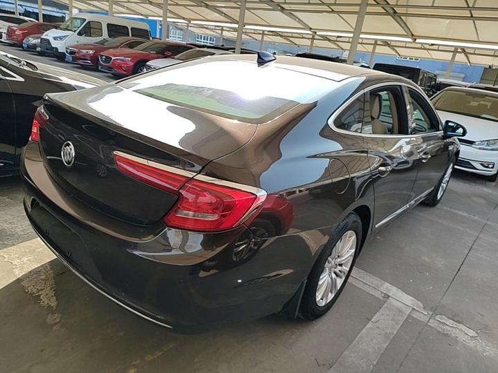 LaCrosse 2016 Facelift 20T Leading photo 6