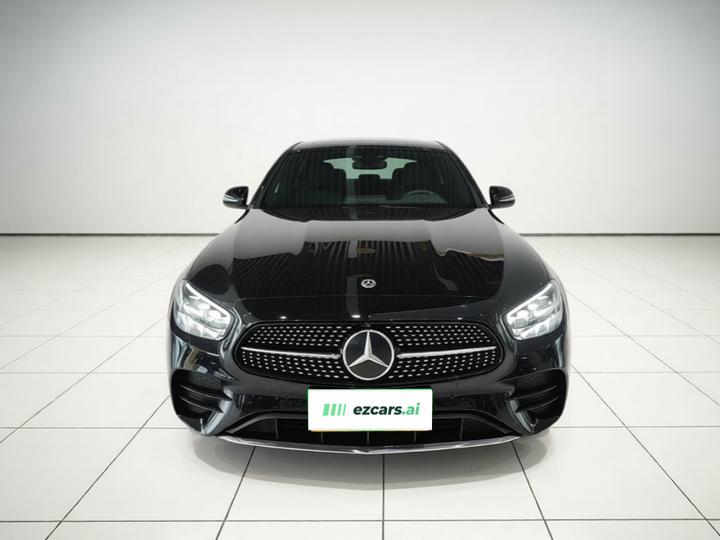 E-Class 2022 Facelift E 300 L Sport Luxury photo 2