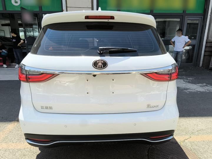 Song MAX 2017 1.5T AT Connected Elite 7-Seater photo 3