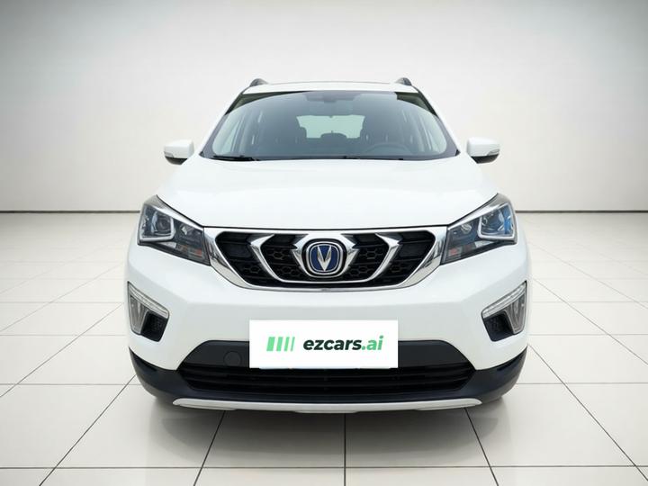 CS15 2016 1.5L AT Luxury photo 2