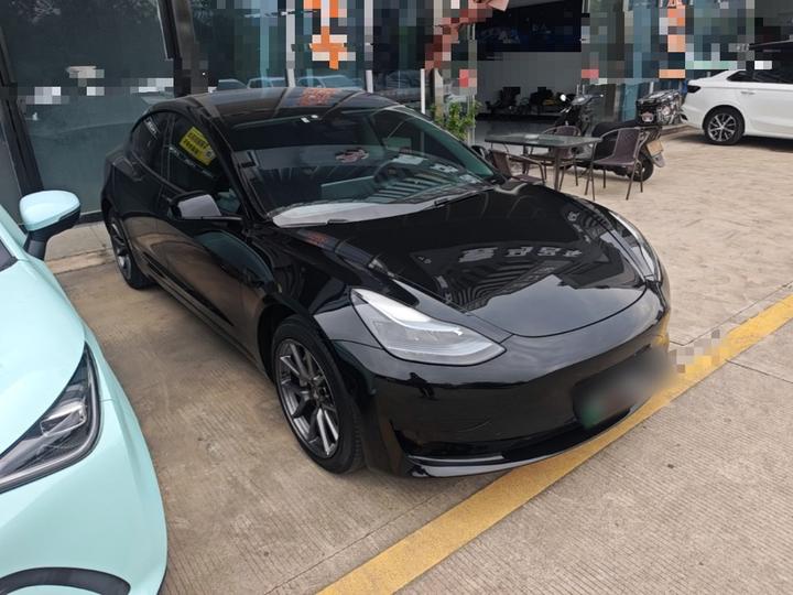Model 3 2022 RWD photo 3