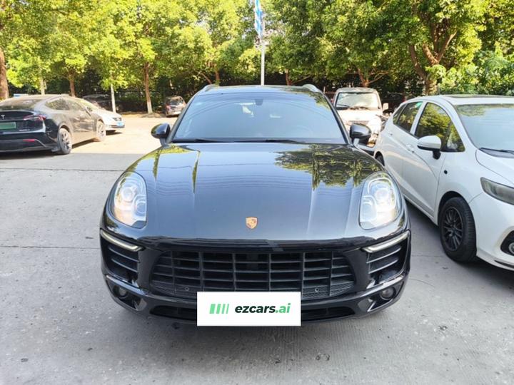 2014 Macan 2.0T photo 2