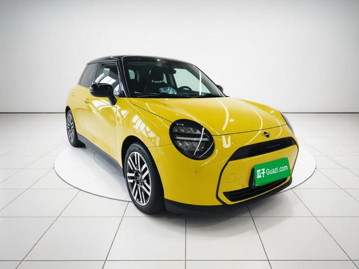 MINI COOPER 2024 456km COOPER E Classic photo 3