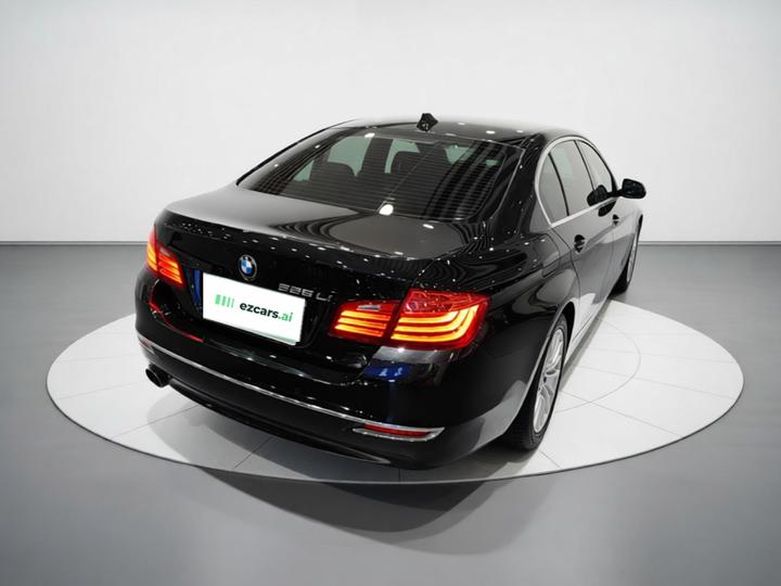 5 Series 2014 525Li Luxury Design Package photo 4