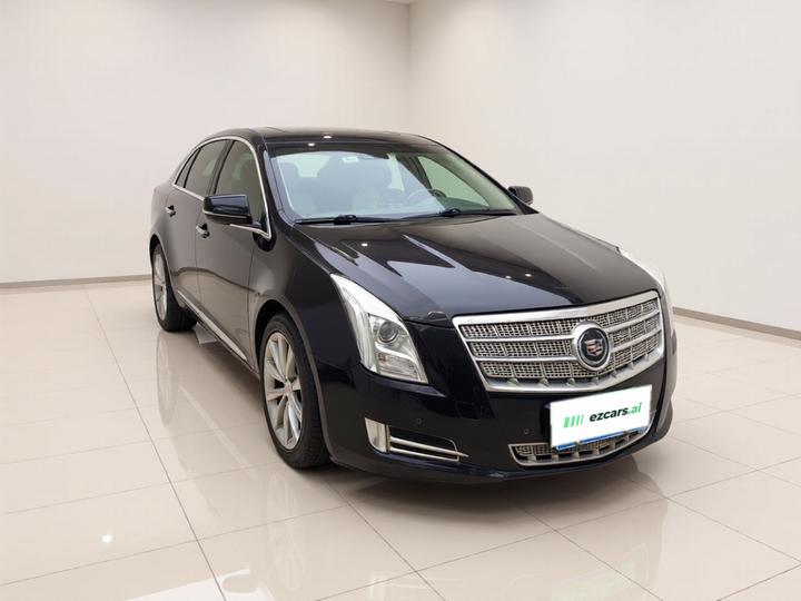 XTS 2015 28T Platinum photo 3