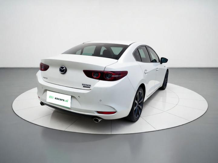 3 Axela 2023 2.0L AT photo 6