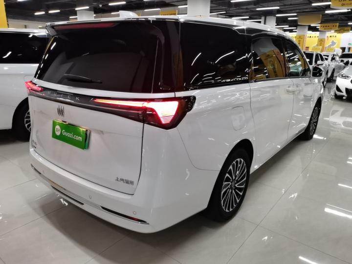 GL8 EV 2025 Exclusive photo 4