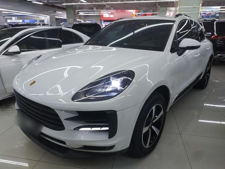 2021 Macan 2.0T