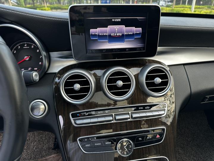 C-Class 2015 C 200 L photo 4