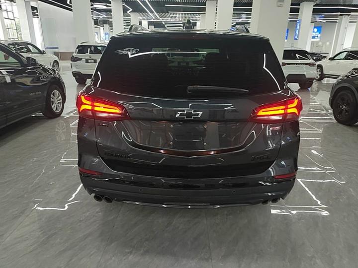 2022 Mild Hybrid 550T RS Smart photo 3