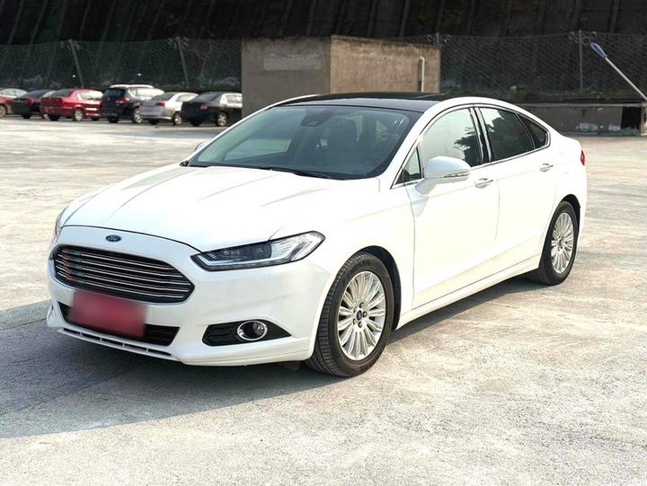 Mondeo 2013 2.0L GTDi200 Fashion