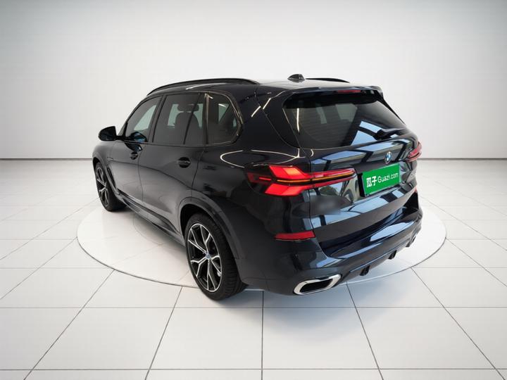 X5 2023 xDrive 30Li Exclusive M M Sport Night Package photo 4