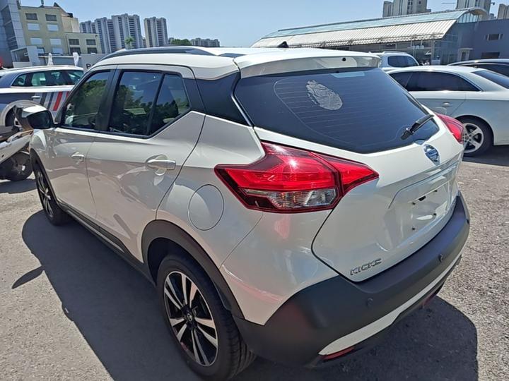 2021 1.5L XL CVT photo 4