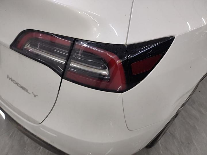 Model Y 2022 Facelift RWD photo 7