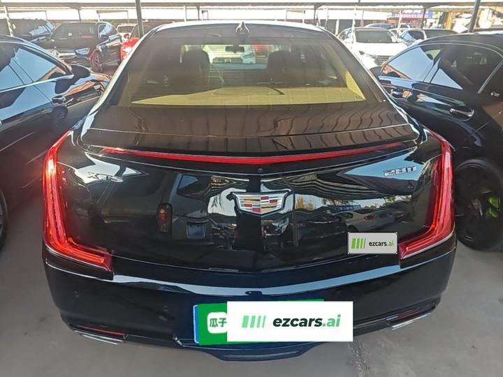 XTS 2018 28T Tech photo 5