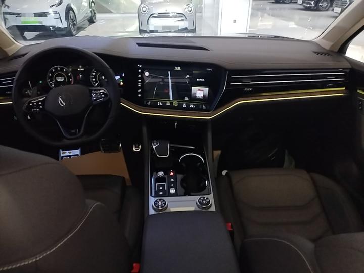 Touareg 2022 3.0TSI Sport Package photo 5