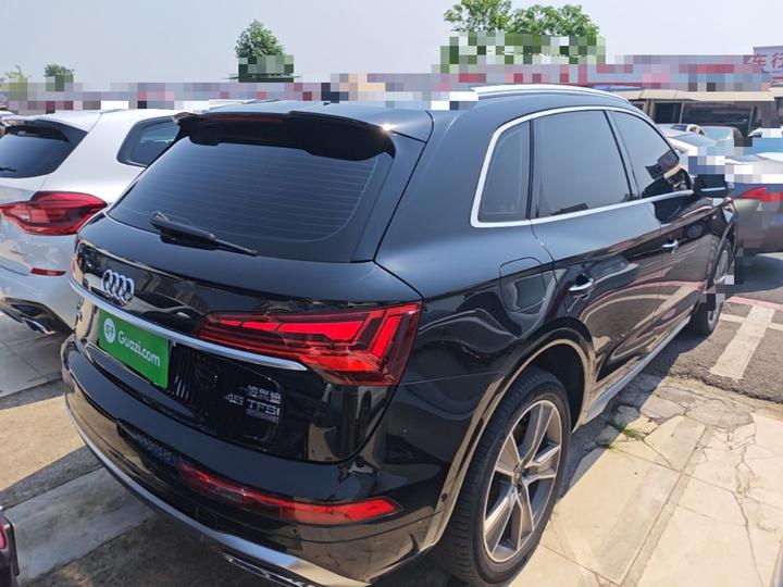 Q5L 2022 Facelift 45T Luxury Dynamic photo 4