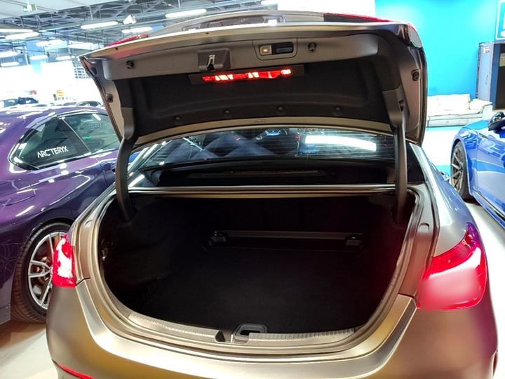 C-ClassAMG 2024 AMG C 43 4MATIC photo 8