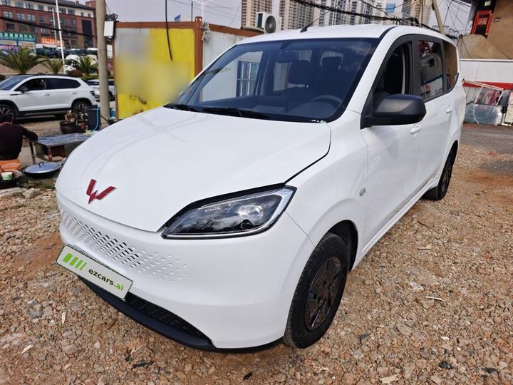 Wuling Hongguang EV 2025 EREV Hybrid 50KM Comfort