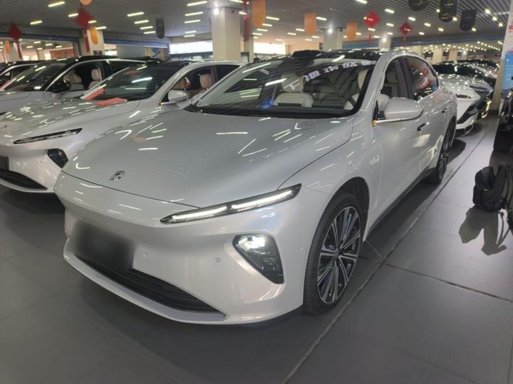 ET7 2024 75kWh Executive Signature