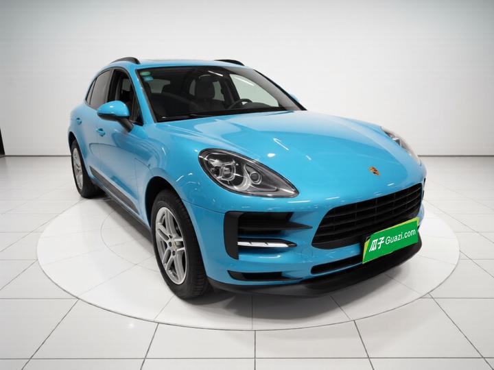2020 Macan 2.0T photo 3