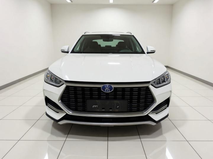 Song PLUS 2020 1.5T AT Luxury photo 2