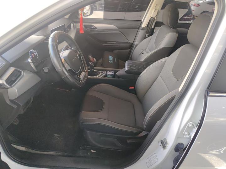 BAIC X3 2021 1.5T MT Honor photo 7