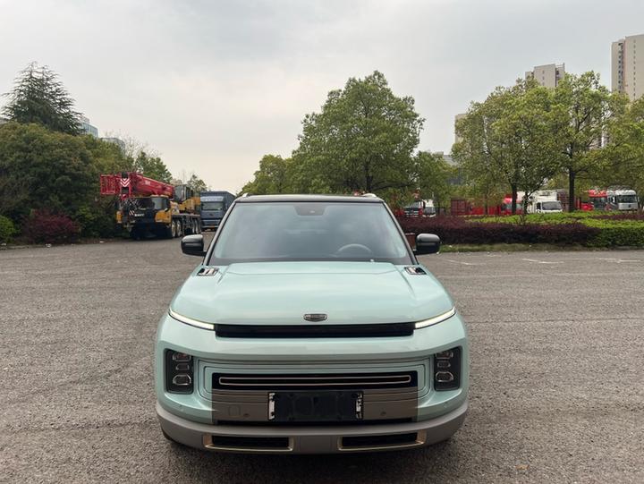 Geely icon 2022 1.5TD photo 2