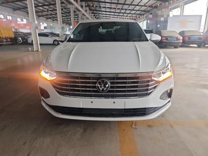 Lavida 2023 Facelift 1.5L AT photo 2