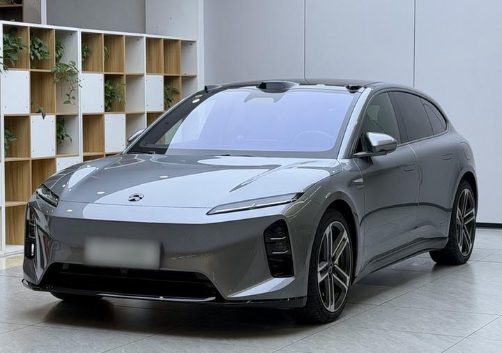 ET5T 2025 Anniversary Edition 75kWh Touring