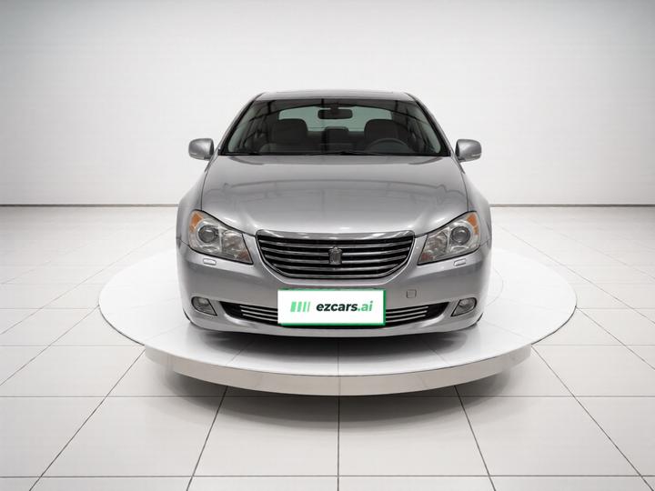 Crown 2010 2.5L Royal photo 2