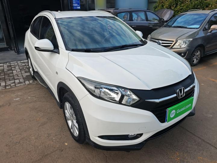Vezel 2017 1.5L CVT RWD Comfort photo 3