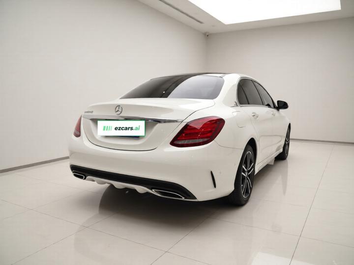 C-Class 2017 Facelift C 180 L Dynamic Sport photo 6