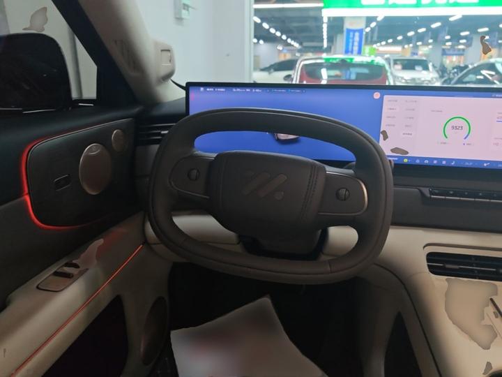 IM Motors LS8 2026 52 Max+ Tech Flagship 5-Seater photo 7