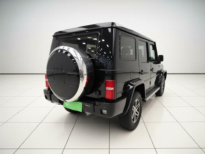 BAIC BJ80 2016 2.3T MT Premium photo 6