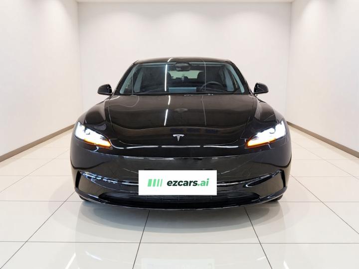 Model 3 2023 RWD photo 2