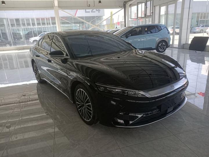 Han 2020 EV Extended Range Luxury photo 3