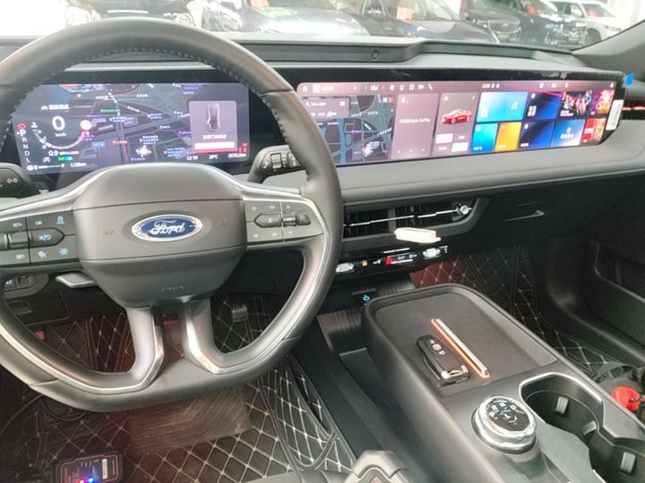 Mondeo 2026 2.0T EcoBoost Supreme photo 5