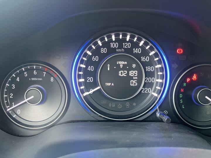 Crider 2016 1.8L CVT Luxury photo 2