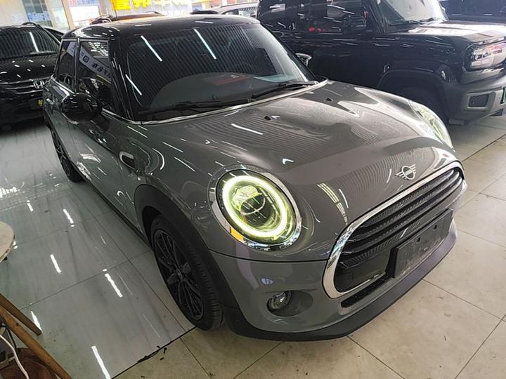 2021 1.5T COOPER 5-Door photo 3