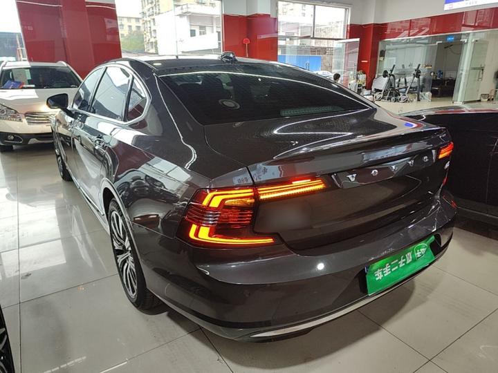 S90 2022 B5 Luxury photo 4