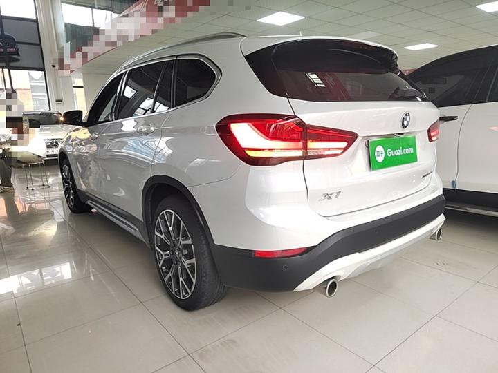 X1 2022 Facelift xDrive25Li Exclusive photo 4