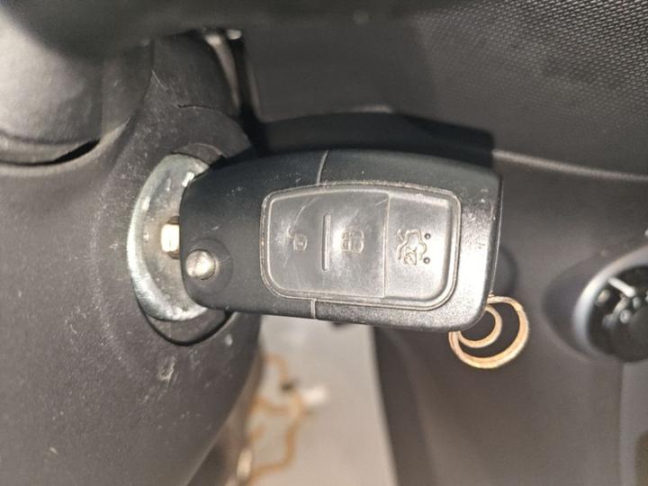 2013 Hatchback 1.5L AT photo 8