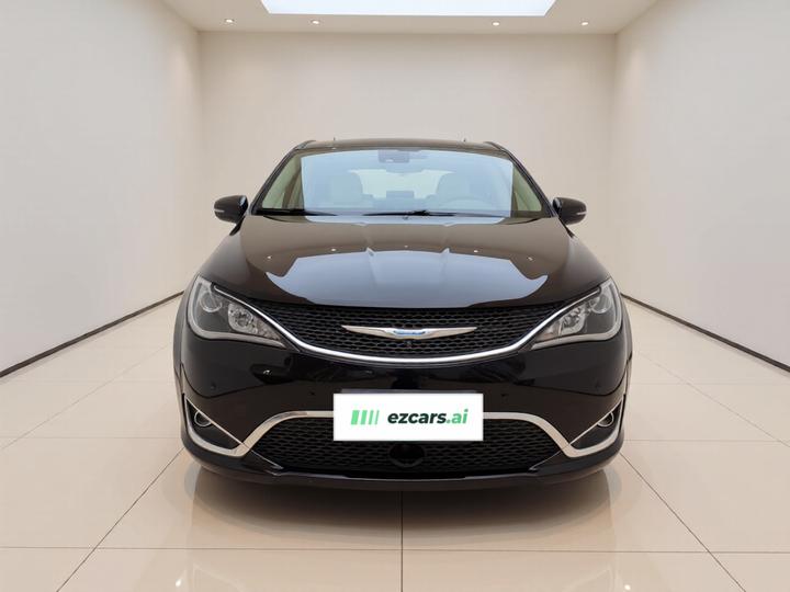 Chrysler Imported 2017 3.6L Exclusive photo 2